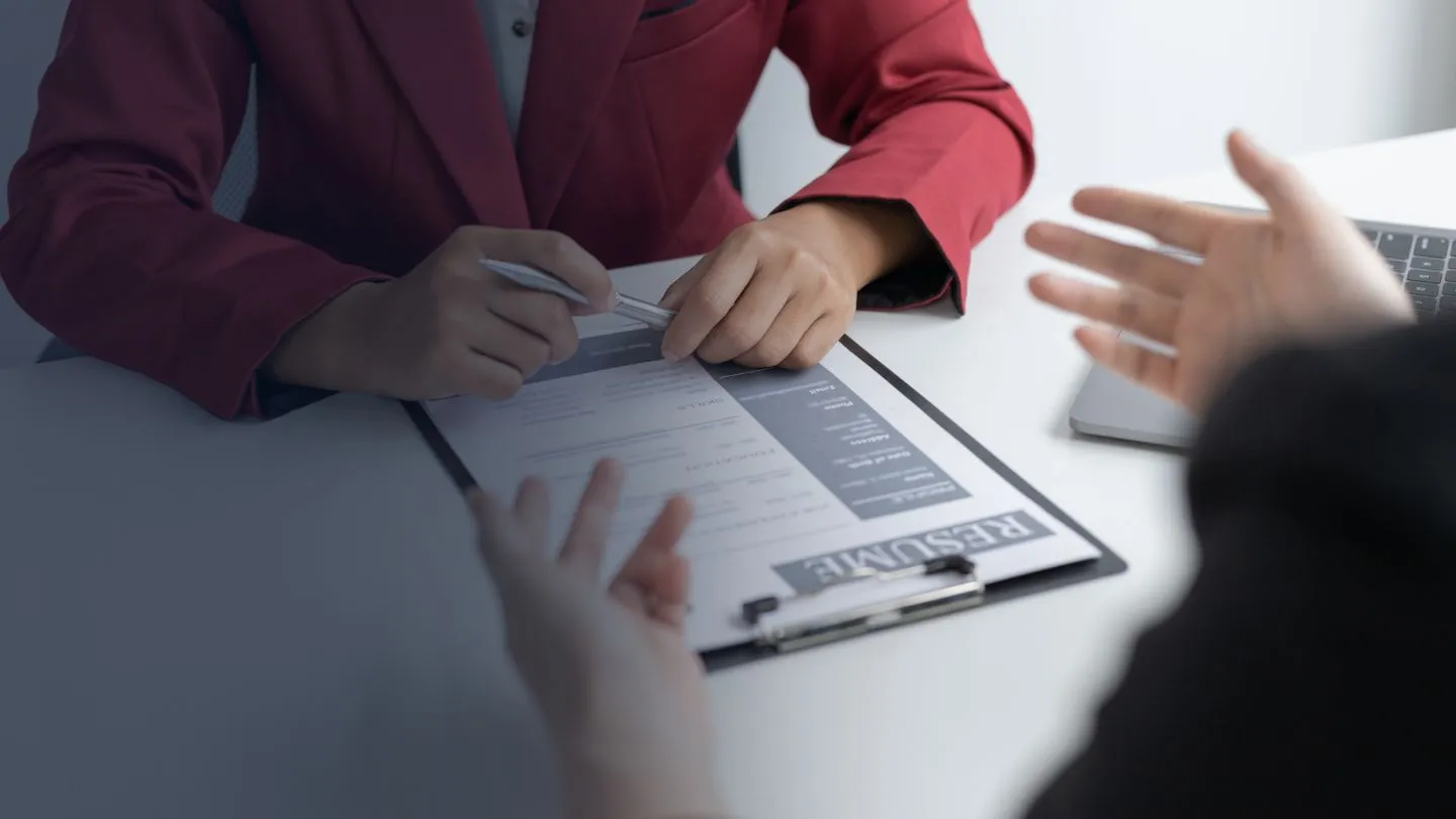 Emploi à Dubaï : opportunités, salaires et visas 2026