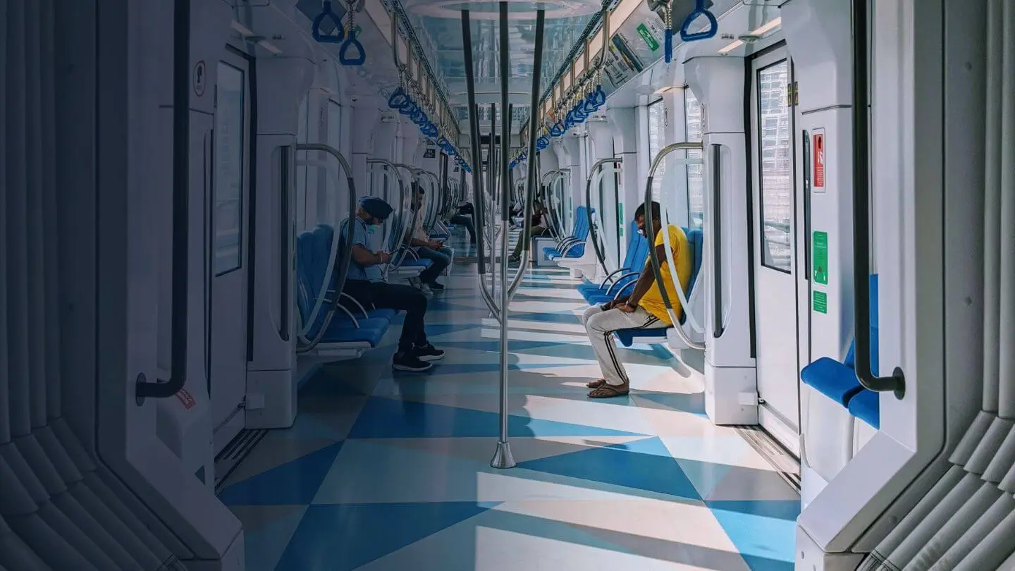 interieur du métro de Dubaï